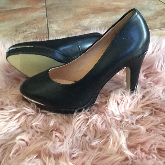 high heel - Picture 2 of 2